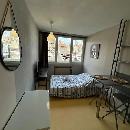 Au Centre De 5 Apartmán *